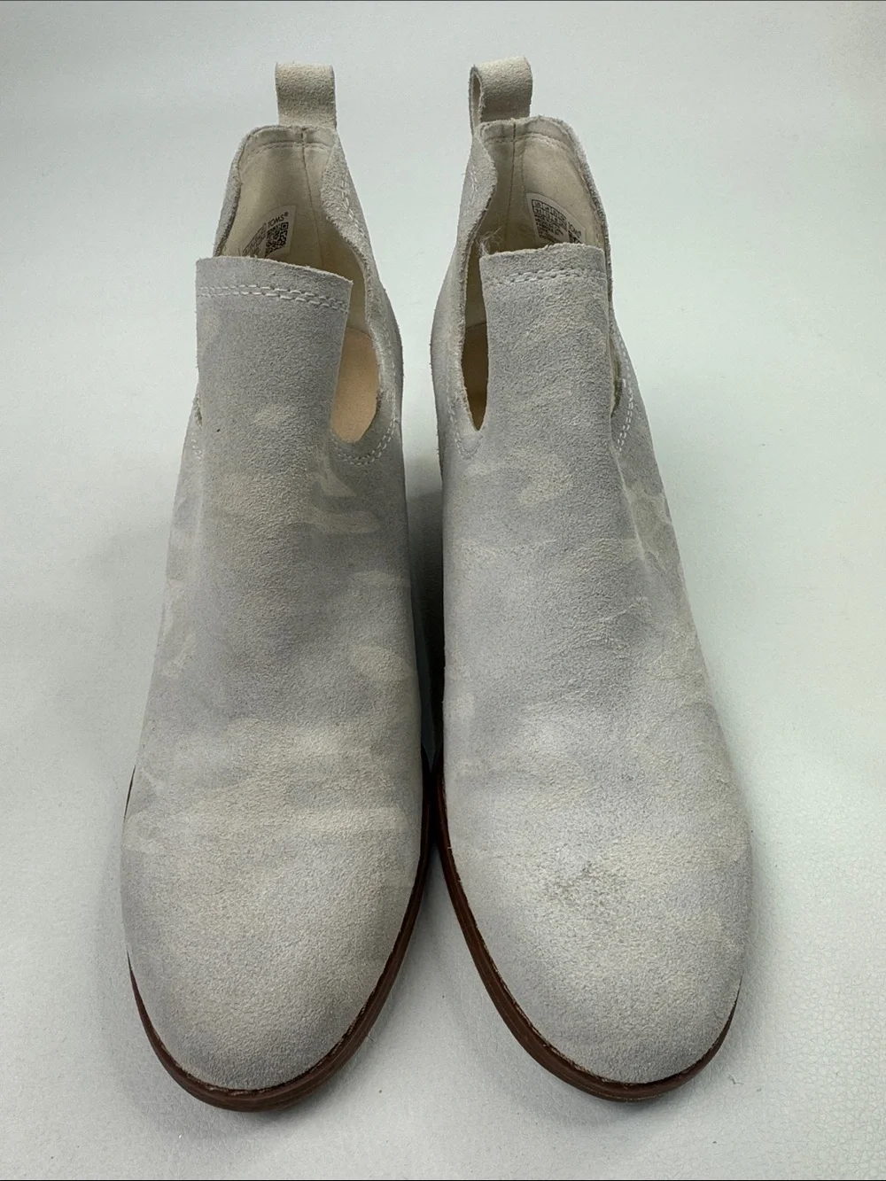 Toms cream light